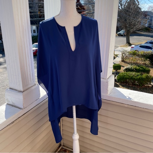 BCBGMaxAzria Neda High-Low Top in Blue Size M/L - Picture 10 of 12